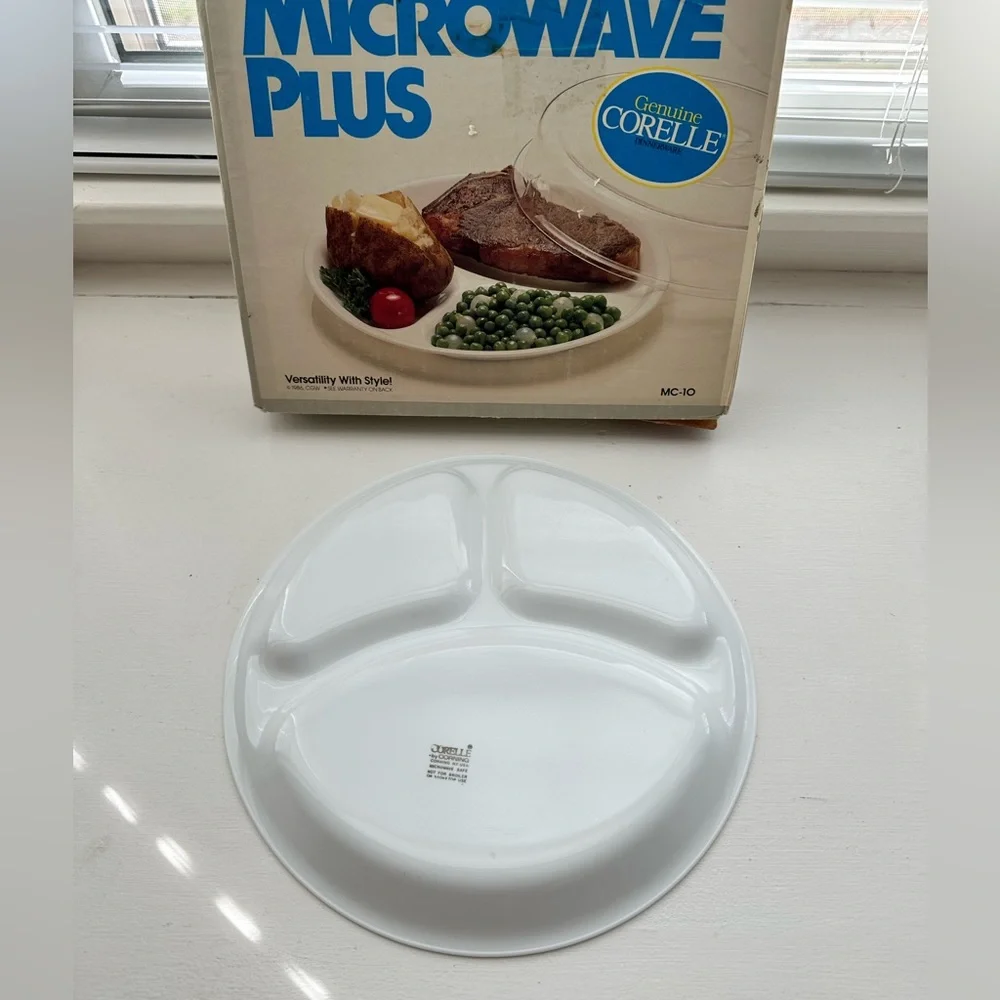 CORELLE by Corning Microwave Plus 10” Divided Plate/Plastic Cover. Vintage 1980s - Picture 4 of 6